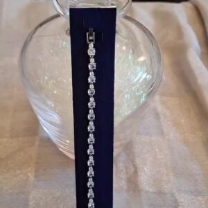 Geometric Shaped Bracelet - Image 2